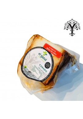 EL GAZUL MATURE GOAT CHEESE WITH PAPRIKA